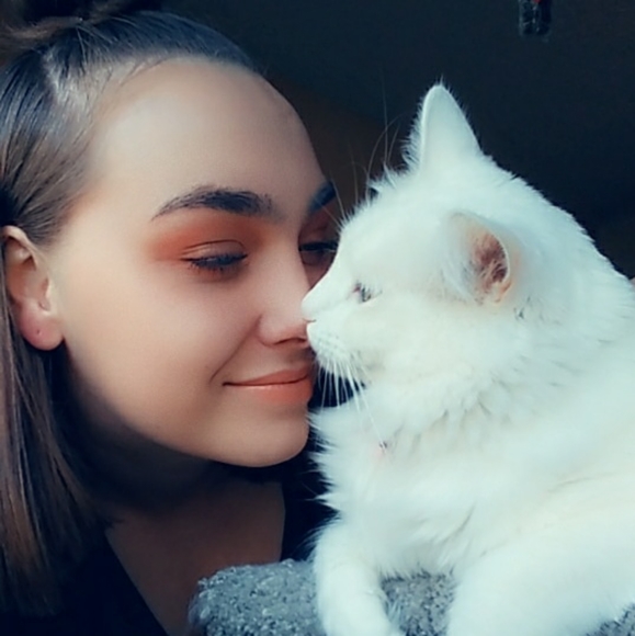 Hi I'm Amber! Get to know me.. - Picture 3 of 8